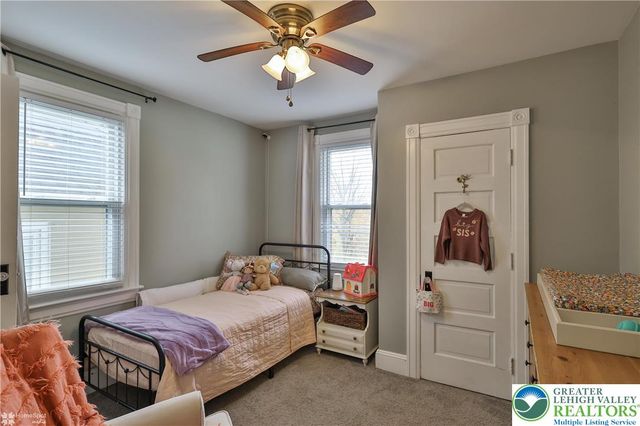 708 Pardee Street, Easton, PA 18042