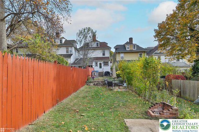 708 Pardee Street, Easton, PA 18042