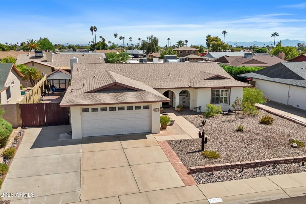 4933 W ONYX Avenue, Glendale, AZ 85302 — exterior