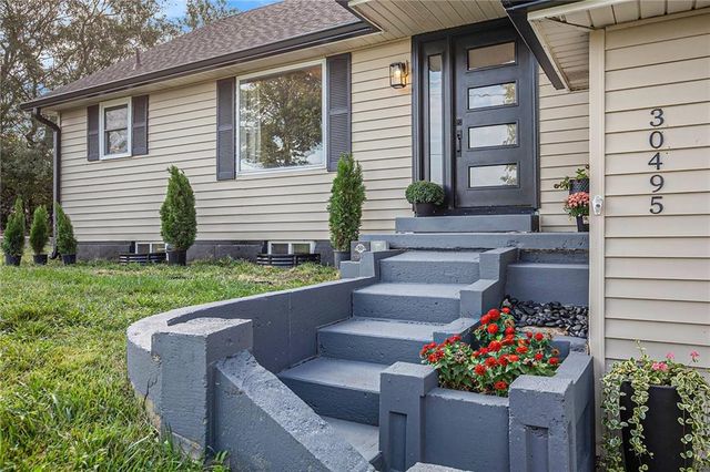 30495 W 95th Street, De Soto, KS 66018