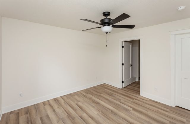 2503 Shaw Street, Des Moines, IA 50317