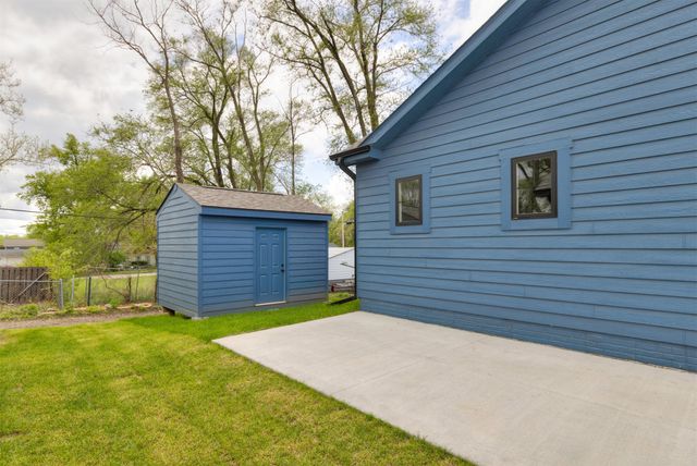 2503 Shaw Street, Des Moines, IA 50317