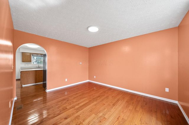 6296 Pritchard Drive, Galloway, OH 43119