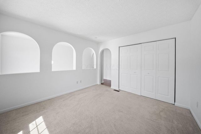 6296 Pritchard Drive, Galloway, OH 43119