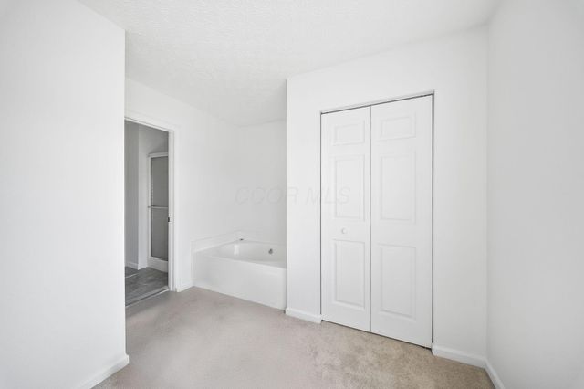 6296 Pritchard Drive, Galloway, OH 43119