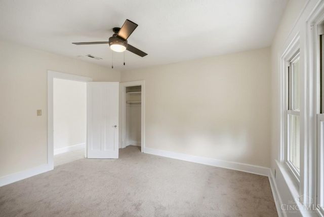 26 Escalon Street, Cincinnati, OH 45216