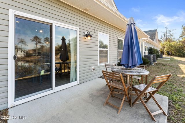 510 W St George Street, Southport, NC 28461