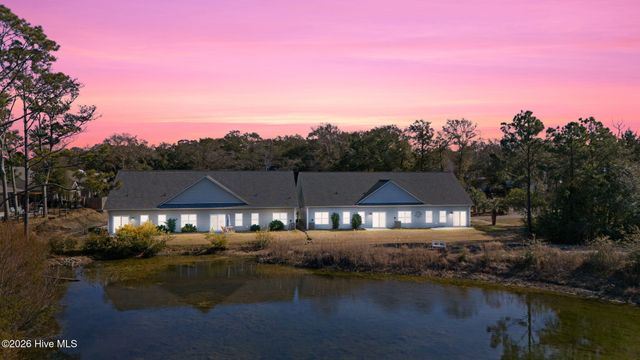 510 W St George Street, Southport, NC 28461