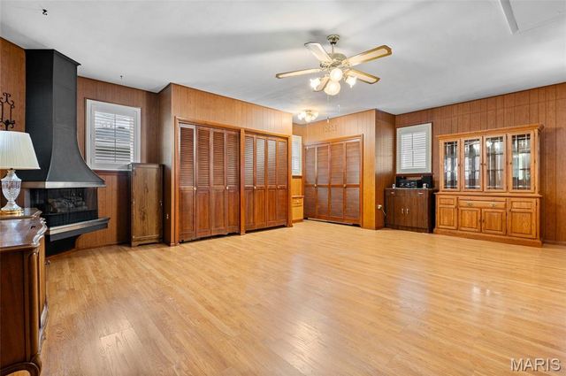 805 Carl Street, Collinsville, IL 62234