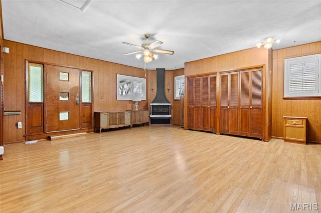 805 Carl Street, Collinsville, IL 62234