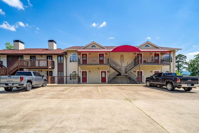 151 Peters Pt, Hot Springs, AR 71913