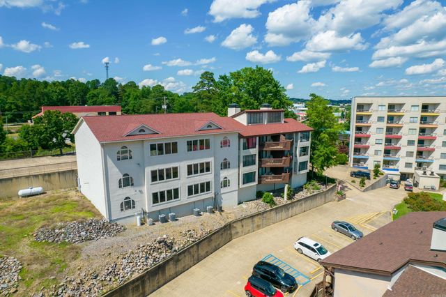 151 Peters Pt, Hot Springs, AR 71913