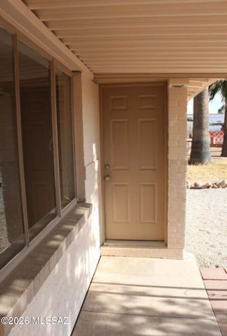 1725 S Woodland Avenue, Tucson, AZ 85711