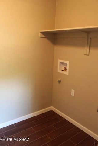 1725 S Woodland Avenue, Tucson, AZ 85711