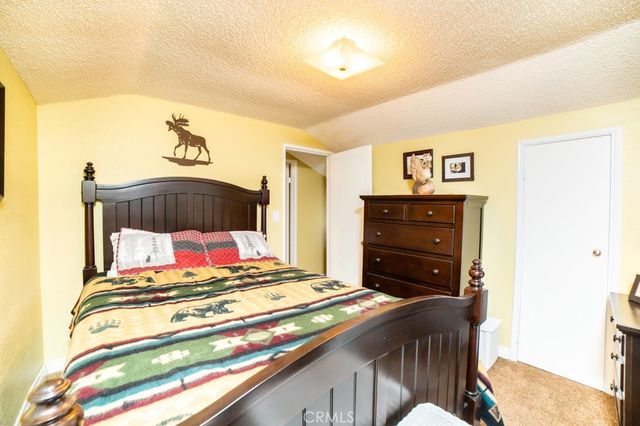 936 D Lane, Big Bear City, CA 92314