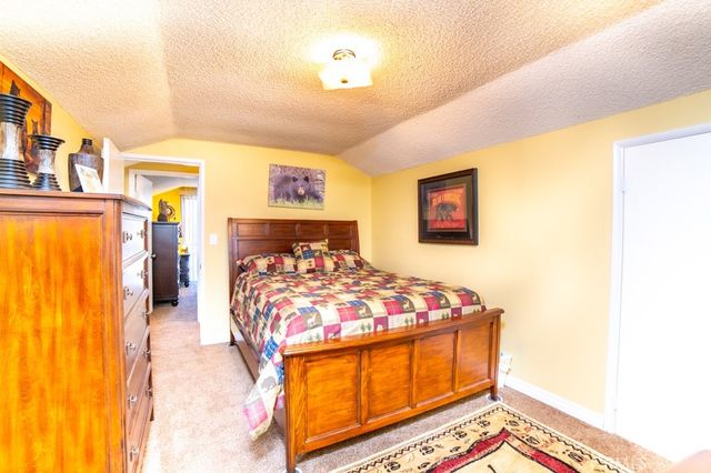 936 D Lane, Big Bear City, CA 92314