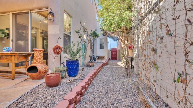 5111 Sevilla Avenue NW, Albuquerque, NM 87120