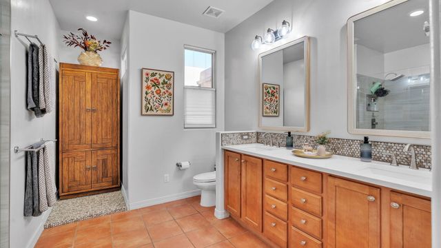 5111 Sevilla Avenue NW, Albuquerque, NM 87120