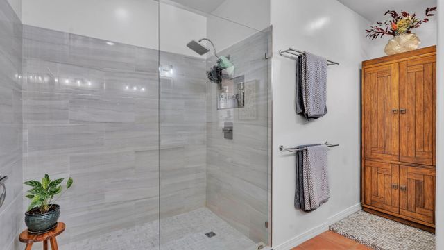 5111 Sevilla Avenue NW, Albuquerque, NM 87120