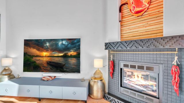 5111 Sevilla Avenue NW, Albuquerque, NM 87120