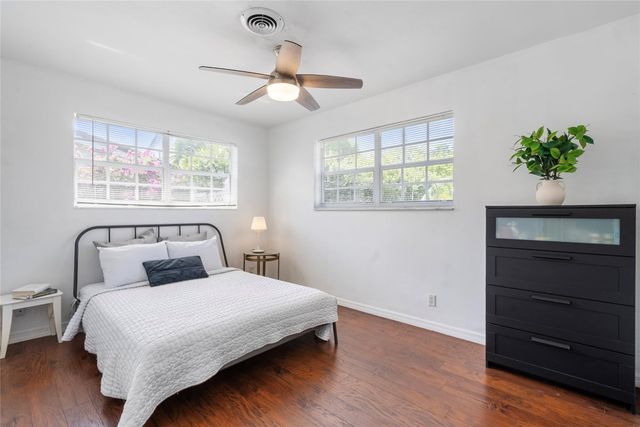 2000 NE 62nd Street, Fort Lauderdale, FL 33308