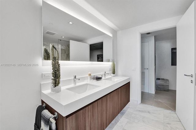 401 N Birch Road 514, Fort Lauderdale, FL 33304