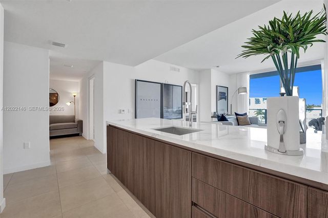401 N Birch Road 514, Fort Lauderdale, FL 33304
