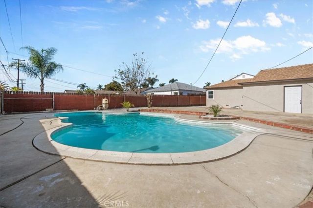 4043 Olive, Chino, CA 91710