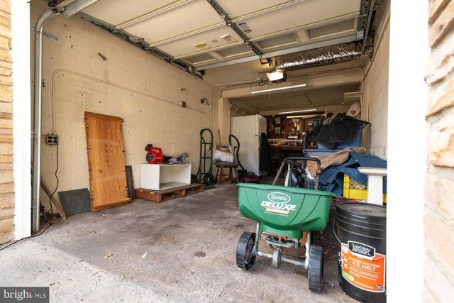 106 S SHADY RETREAT RD, Doylestown, PA 18901