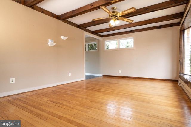 106 S SHADY RETREAT RD, Doylestown, PA 18901