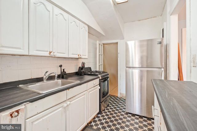 808 SOMERSET PL NW, Washington, DC 20011