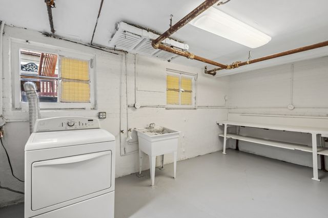 2244 W Argyle Street, Chicago, IL 60625