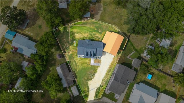 186 Ricky Road, Livingston, TX 77351