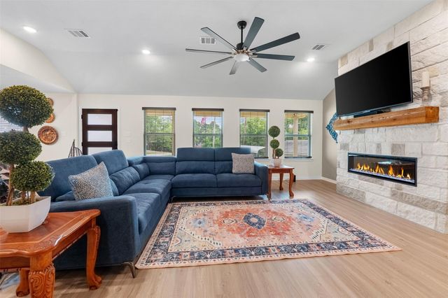 186 Ricky Road, Livingston, TX 77351