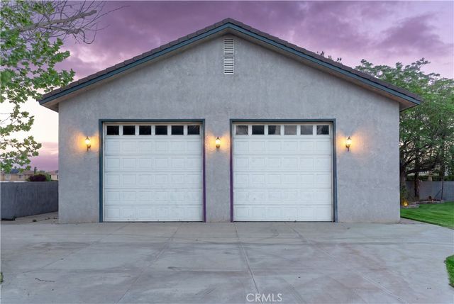 4255 Conestoga Drive, Lancaster, CA 93536