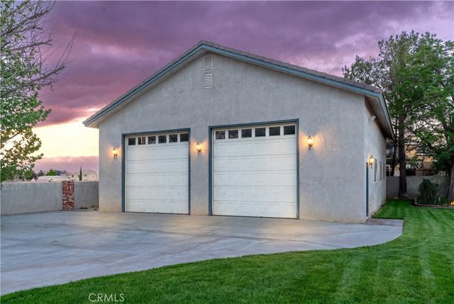 4255 Conestoga Drive, Lancaster, CA 93536