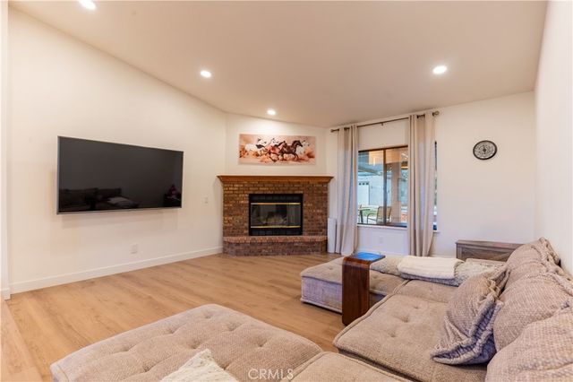 4255 Conestoga Drive, Lancaster, CA 93536