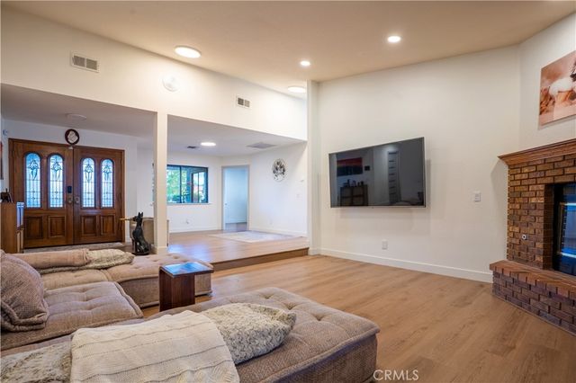 4255 Conestoga Drive, Lancaster, CA 93536