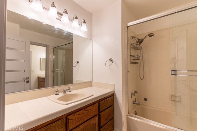 4255 Conestoga Drive, Lancaster, CA 93536