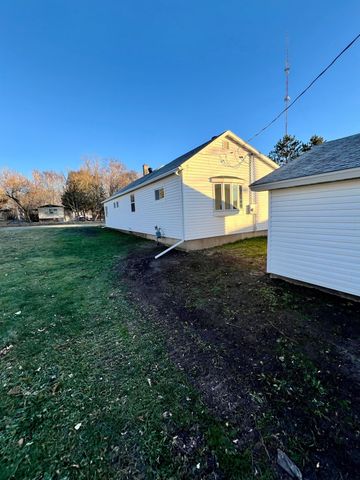 245 2nd Avenue, Calumet, MN 55716