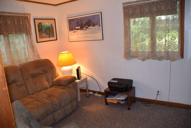 62 Balfour Drive, Springfield, MA 01118