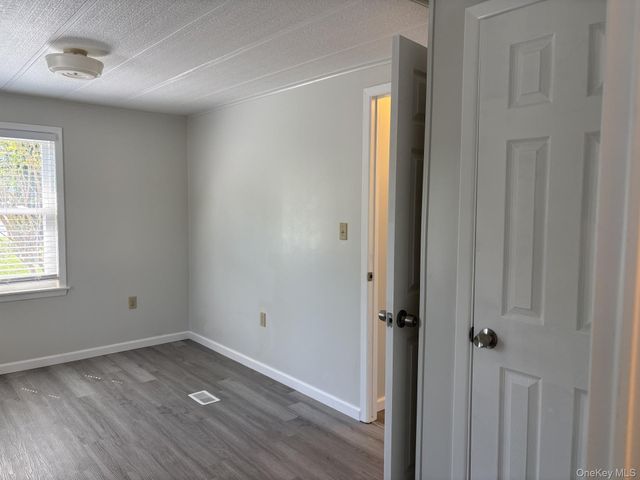 101 West Lane 20B Witt Lane, Riverhead, NY 11901