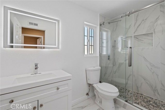 16511 Halsey, Granada Hills (los Angeles), CA 91344