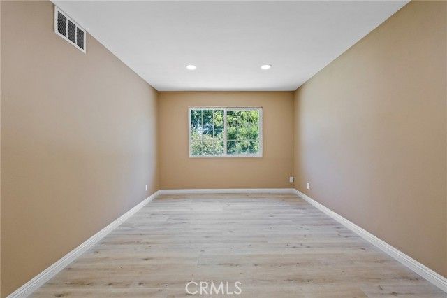 16511 Halsey, Granada Hills (los Angeles), CA 91344