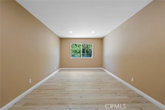 16511 Halsey, Granada Hills (los Angeles), CA 91344