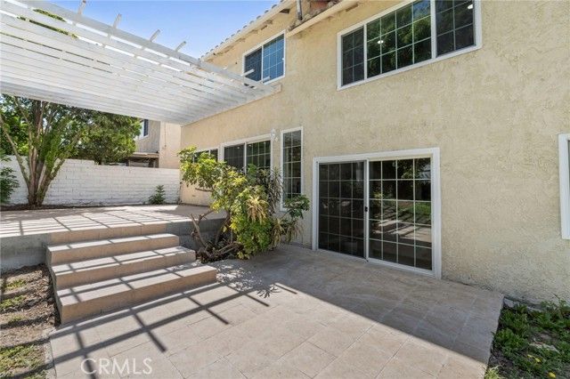 16511 Halsey, Granada Hills (los Angeles), CA 91344
