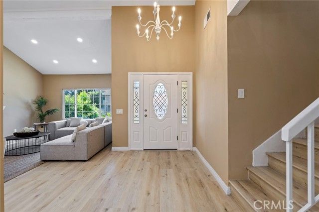 16511 Halsey, Granada Hills (los Angeles), CA 91344