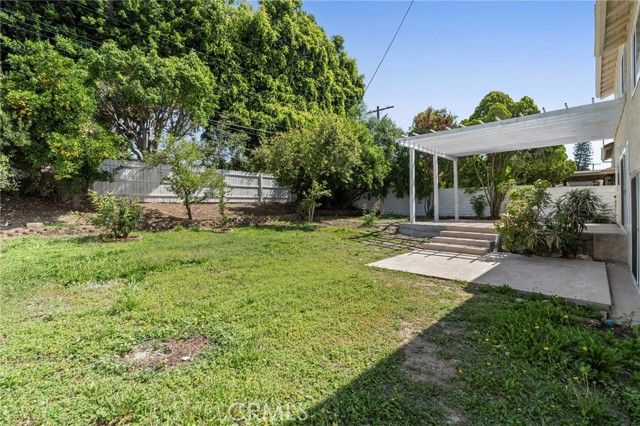 16511 Halsey, Granada Hills (los Angeles), CA 91344