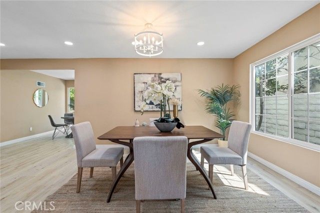 16511 Halsey, Granada Hills (los Angeles), CA 91344