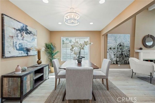 16511 Halsey, Granada Hills (los Angeles), CA 91344